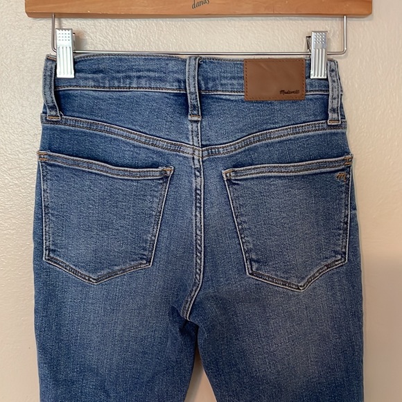 EUC Madewell 9” Mid Rise Skinny Crop. SZ 23 - Picture 5 of 11
